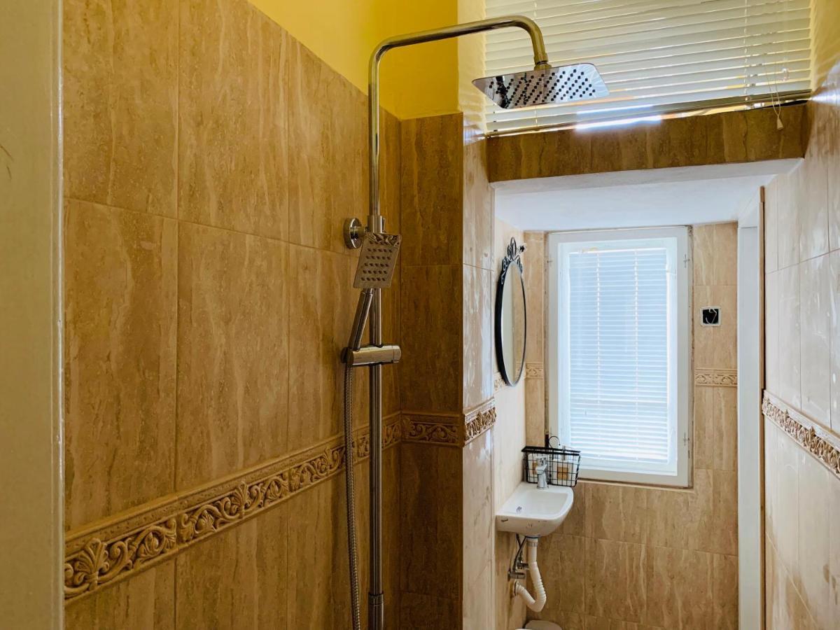Tanin House - Three-Bedroom Apartment, Sauna And Gym 10' Away From Borovets Samokov Bagian luar foto